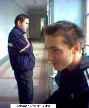 www.kanabis.ro - mahhhhhhhh fratilor ajutatima careva si pa min - Chat